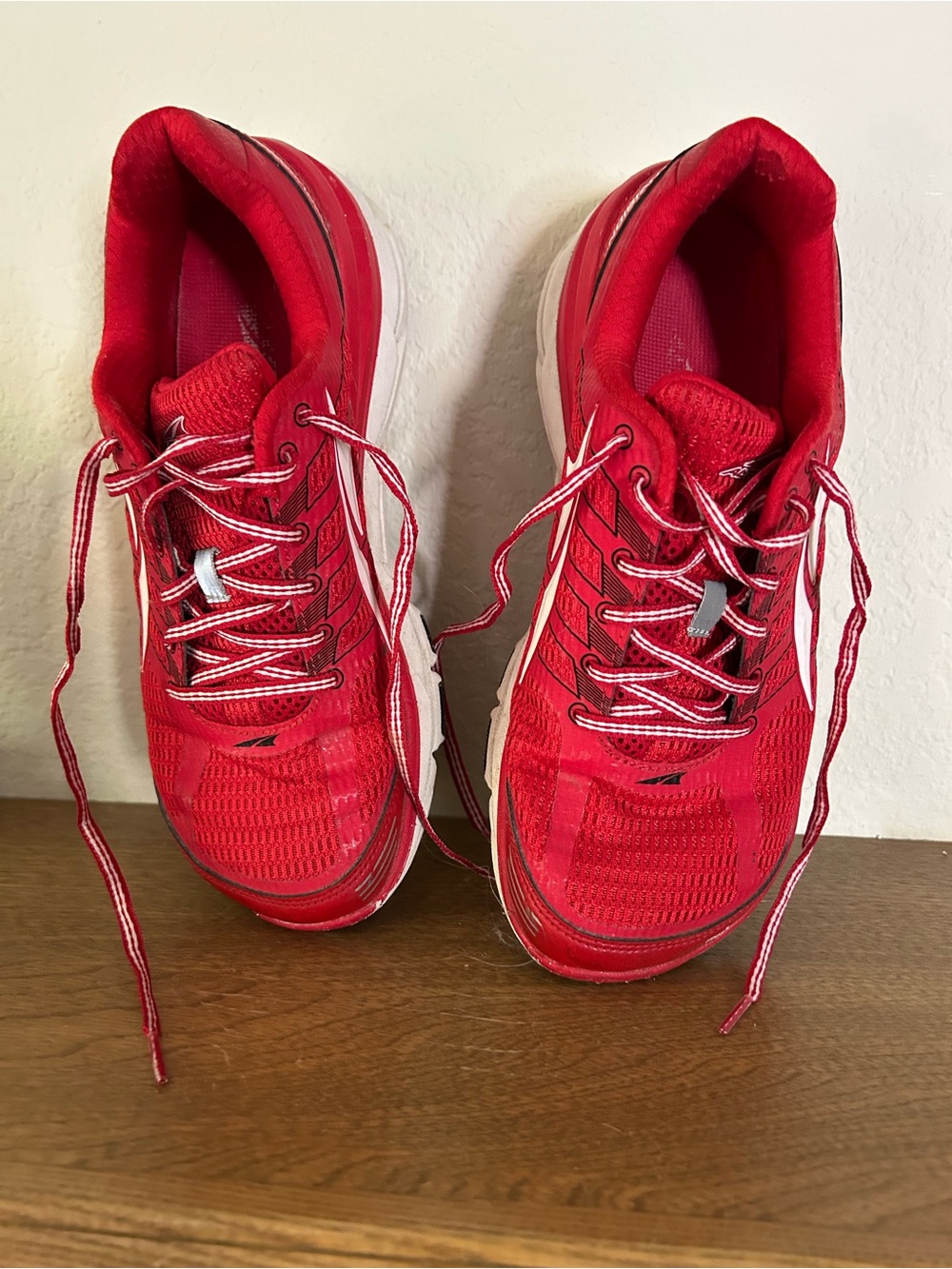 Altra Red Women's Athletic Running Shoes Bold Red Sz 8 - Picture 7 of 11